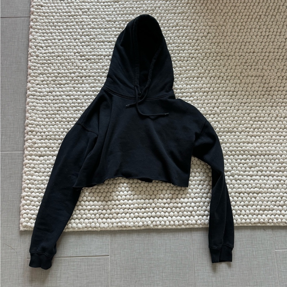 Urban outfitters black cropped hoodie